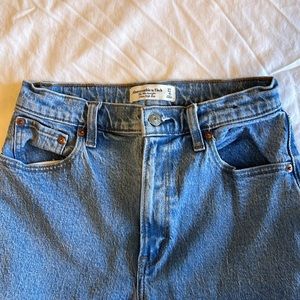 Curve Love 90’s Straight Ultra High Rise Jeans